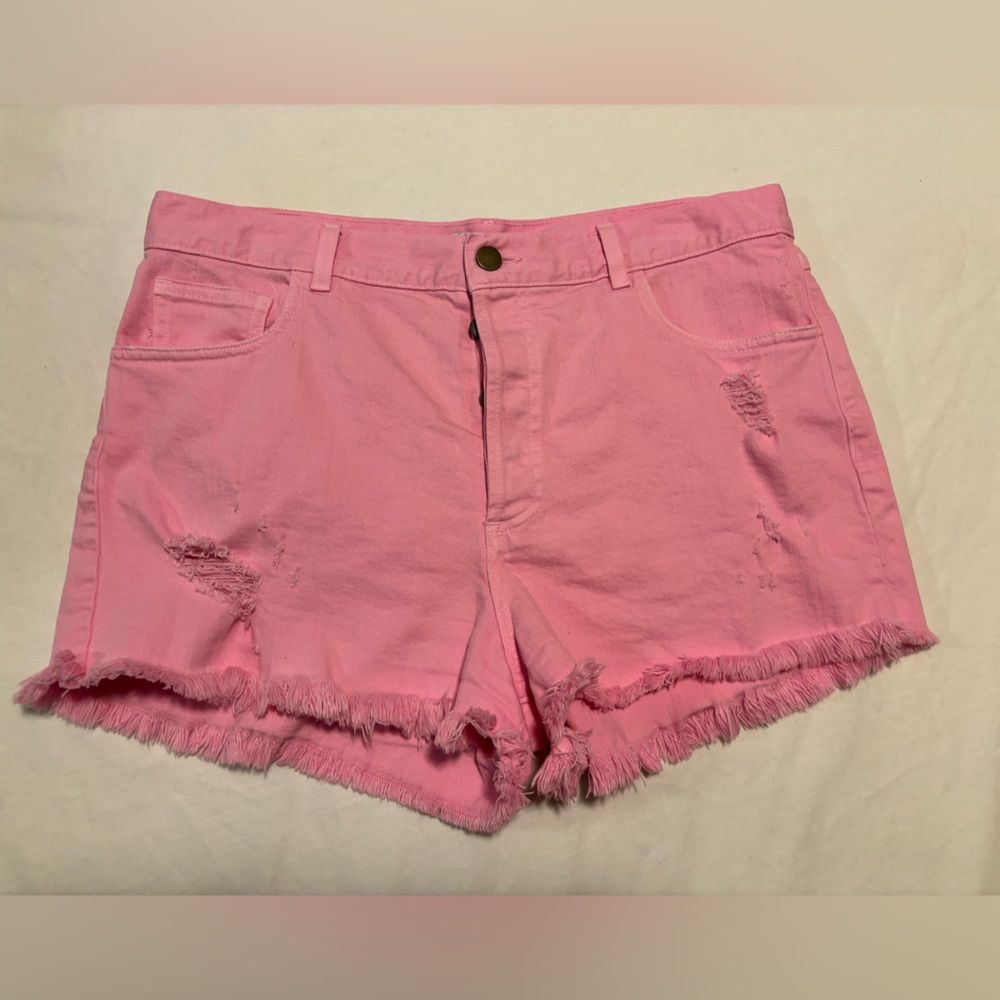 Chubbies pink frayed 3” button fly shorts, 10